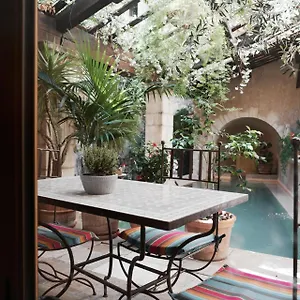 Un Mas En Bed & Breakfast Marseilles
